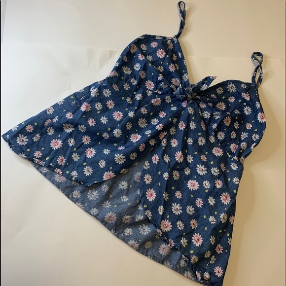✨5 x $25 ✨Denim Floral Spaghetti Top - Picture 1 of 4